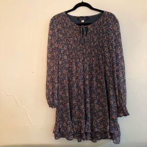 Flowy layered chiffon dress in super cute pattern!